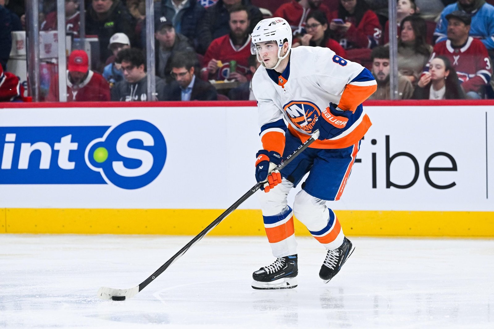 NHL prekybos Noah Dobsono susitarimo į Kanadą sąmatos