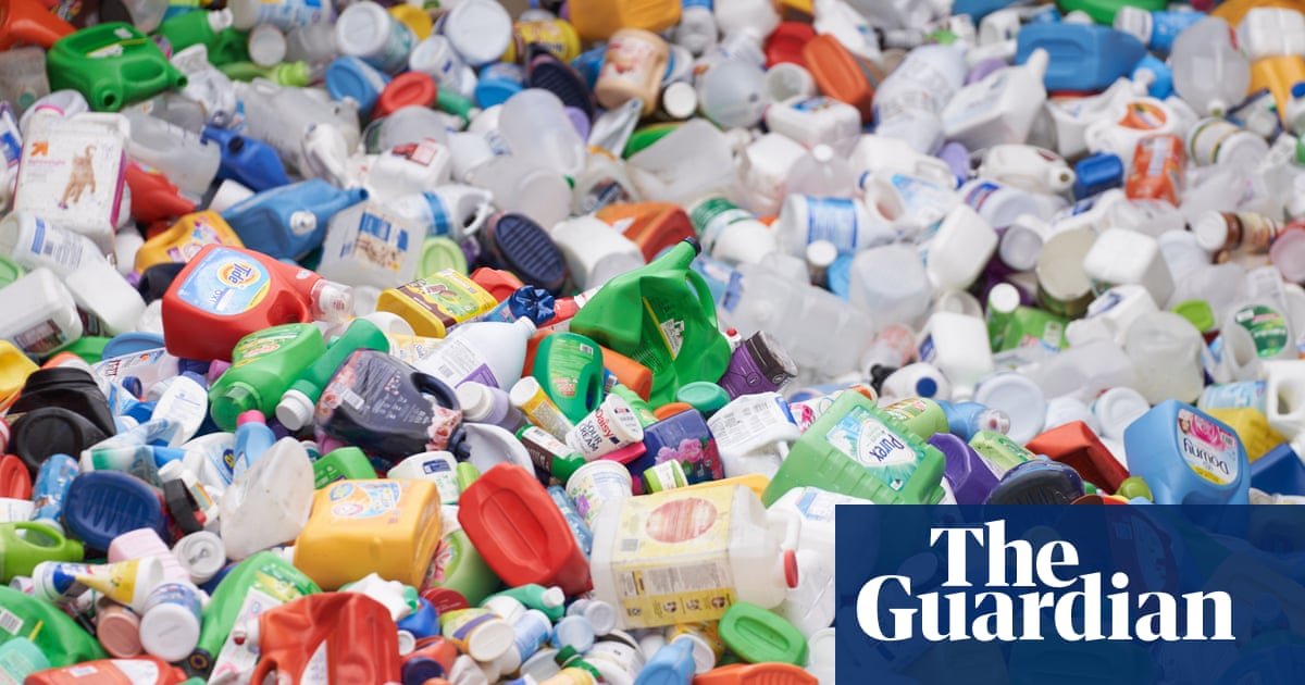 Mokslininkai naudoja bakterijas, kad plastiko atliekas paverstų paracetamoliu