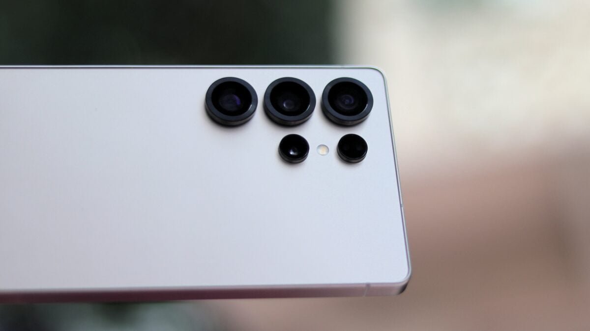„Samsung 200MP“ kameros ruošiasi nutraukti pelningą rinką – „Sammobile“