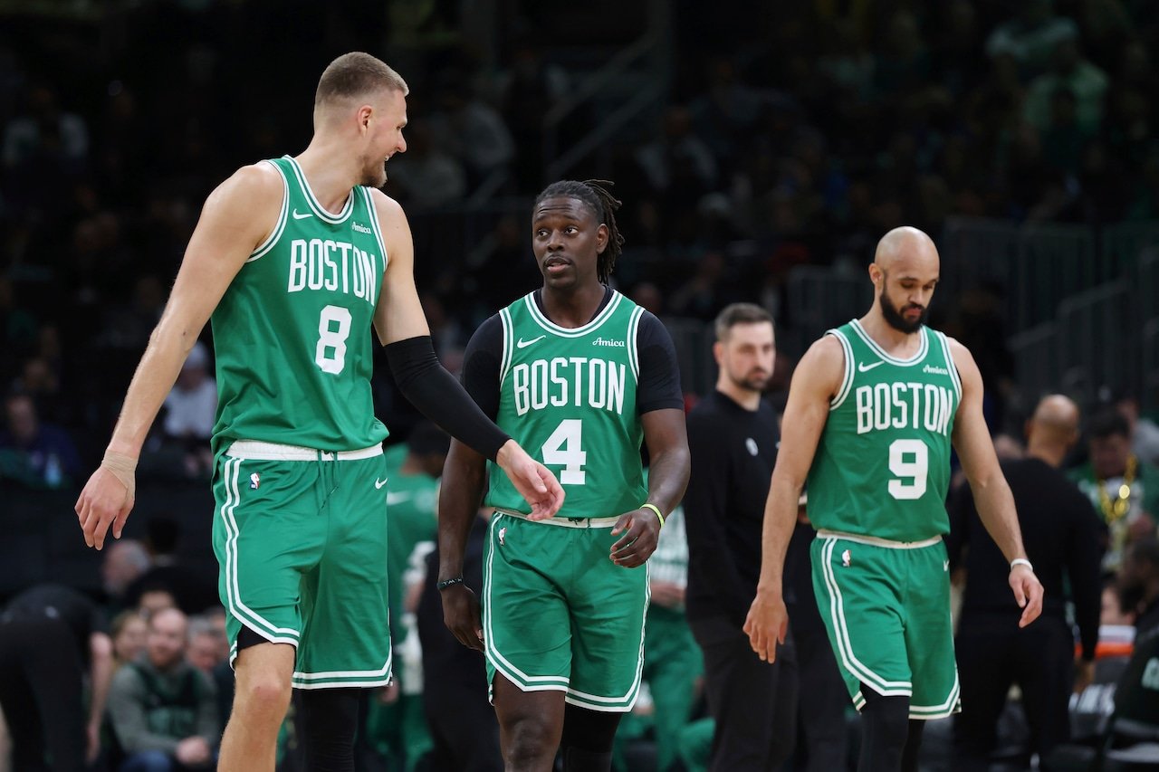 Kur „Celtics“ sąrašas yra po Kristapo Porzingio, „Jrue“ atostogų sandoriai