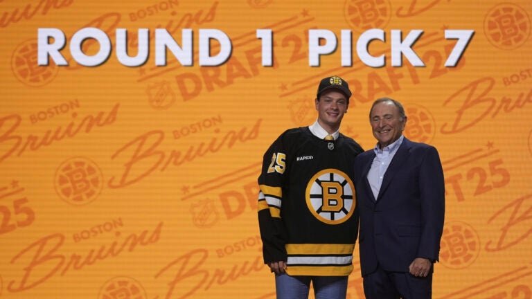 5 dalykai, kuriuos reikia žinoti apie „Bruins 1“ ratą James James Hagens