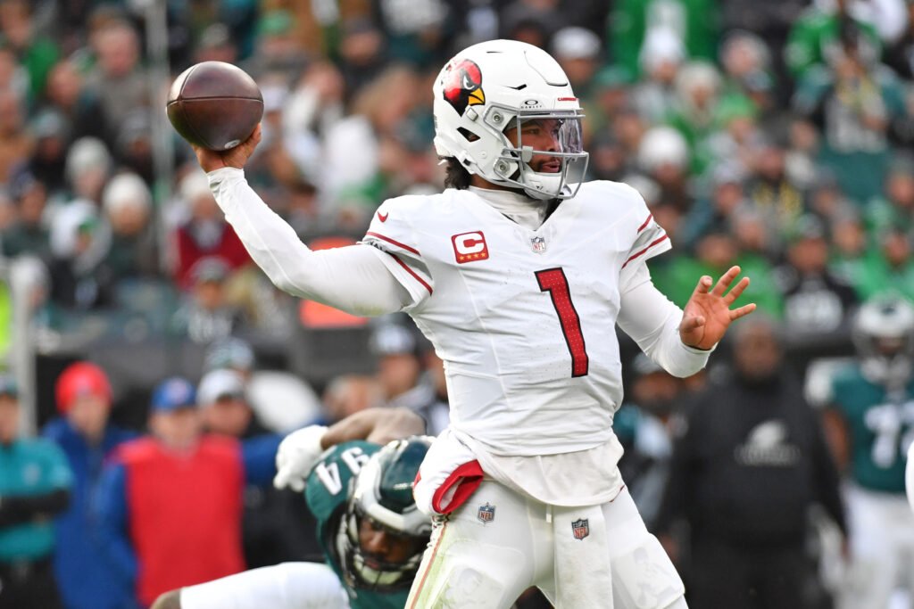 „Chargers“ savininkas pasveikino „Cardinals“ savininką už „Kyler Murray“ plėtinį