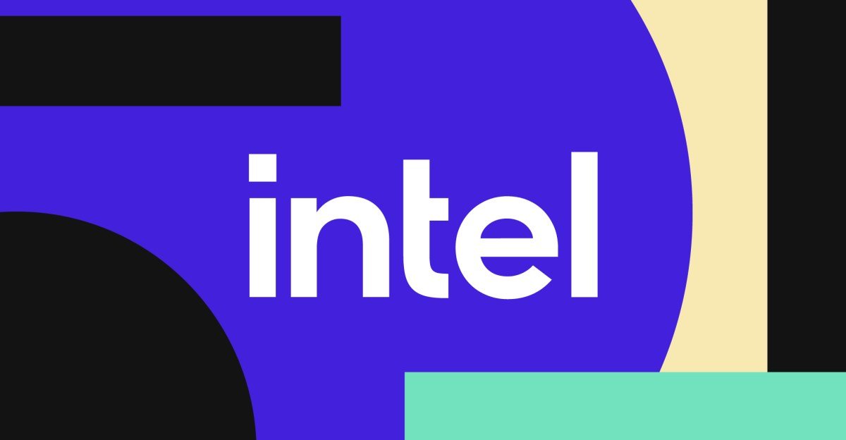 „Intel“ naudojasi savo automobilių mikroschemų verslu