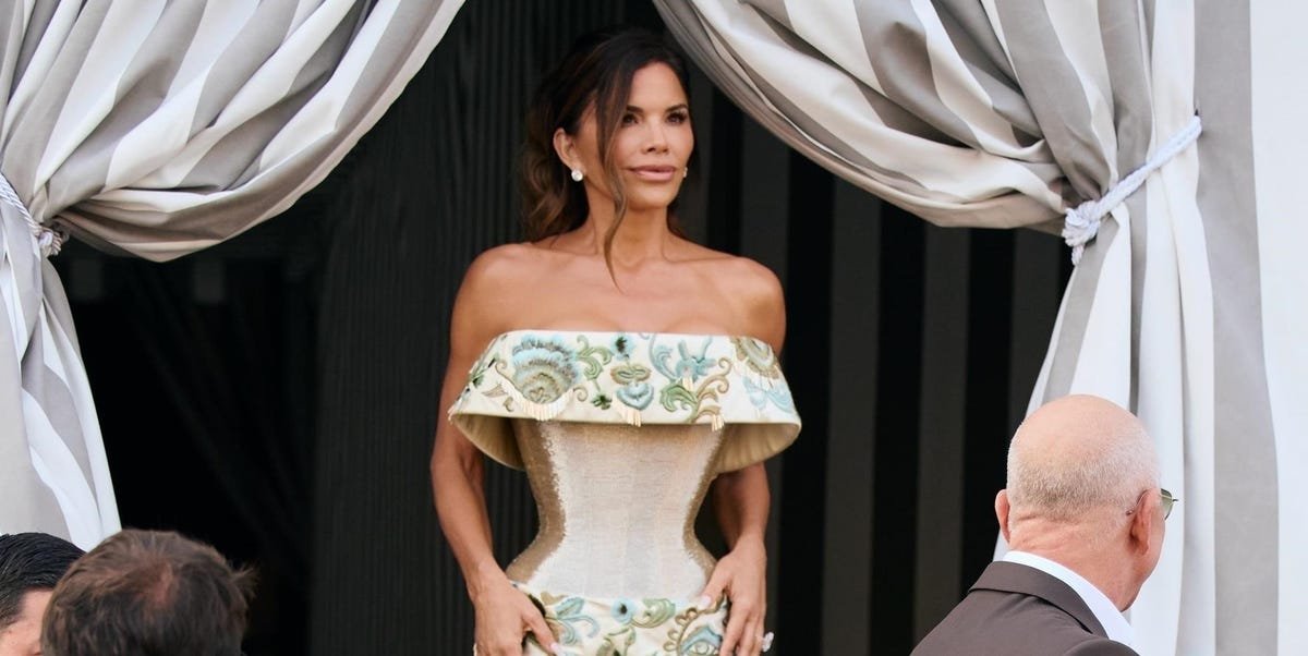 Lauren Sanchez nešioja „Shiaperely Cauca“, skirtą priešpiečiams