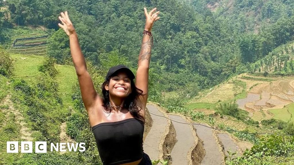 Brazilijos turistas, nukritęs iš Indonezijos ugnikalnio