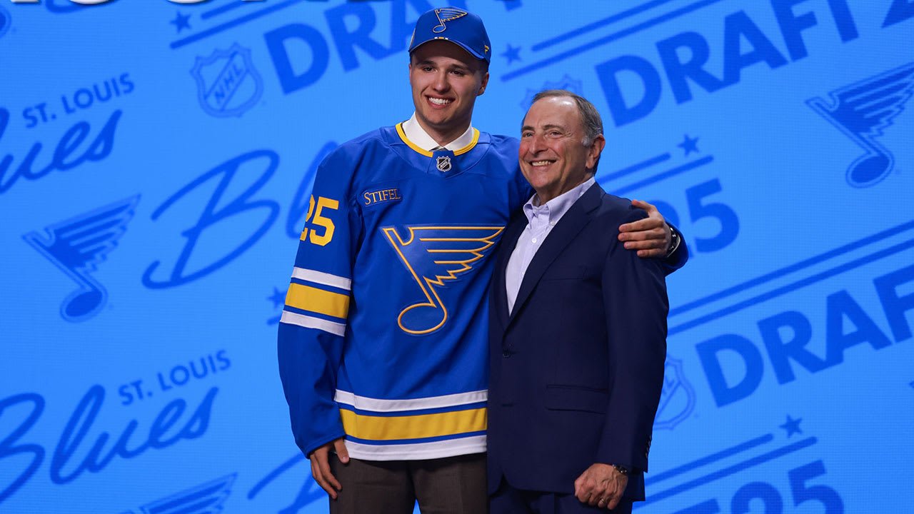 „Blues Select Carbonneau“ su 19 -uoju pasirinkimu 2025 m.