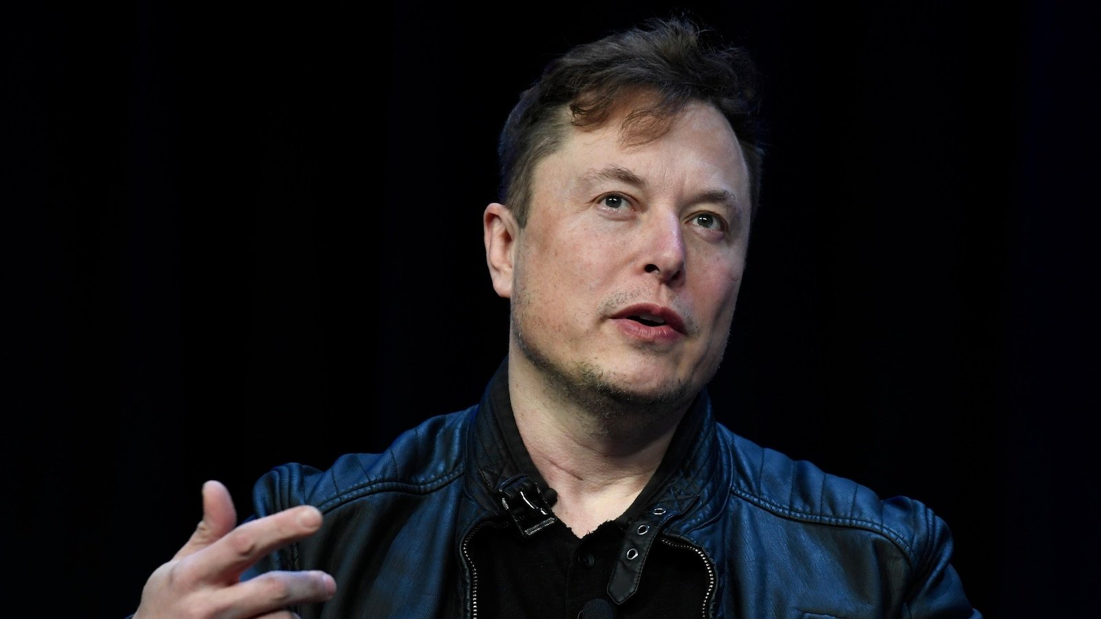 „Tesla“ pardavimai nuolat mažėjo Europoje penktą mėnesį