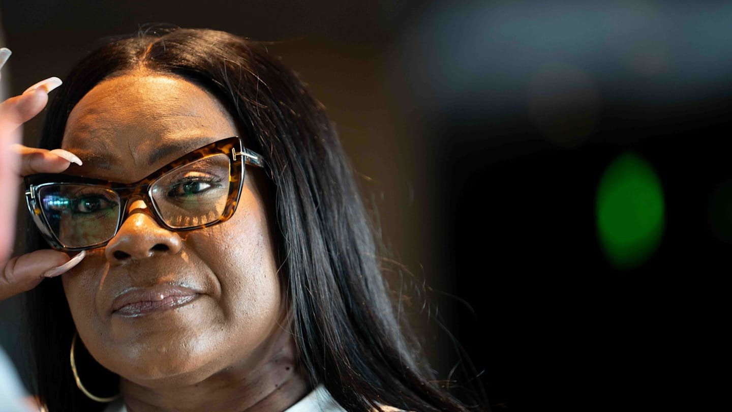 Sheryl Swoopes siūlo, kodėl Devana Bonner nusprendė palikti Indianos karščiavimą