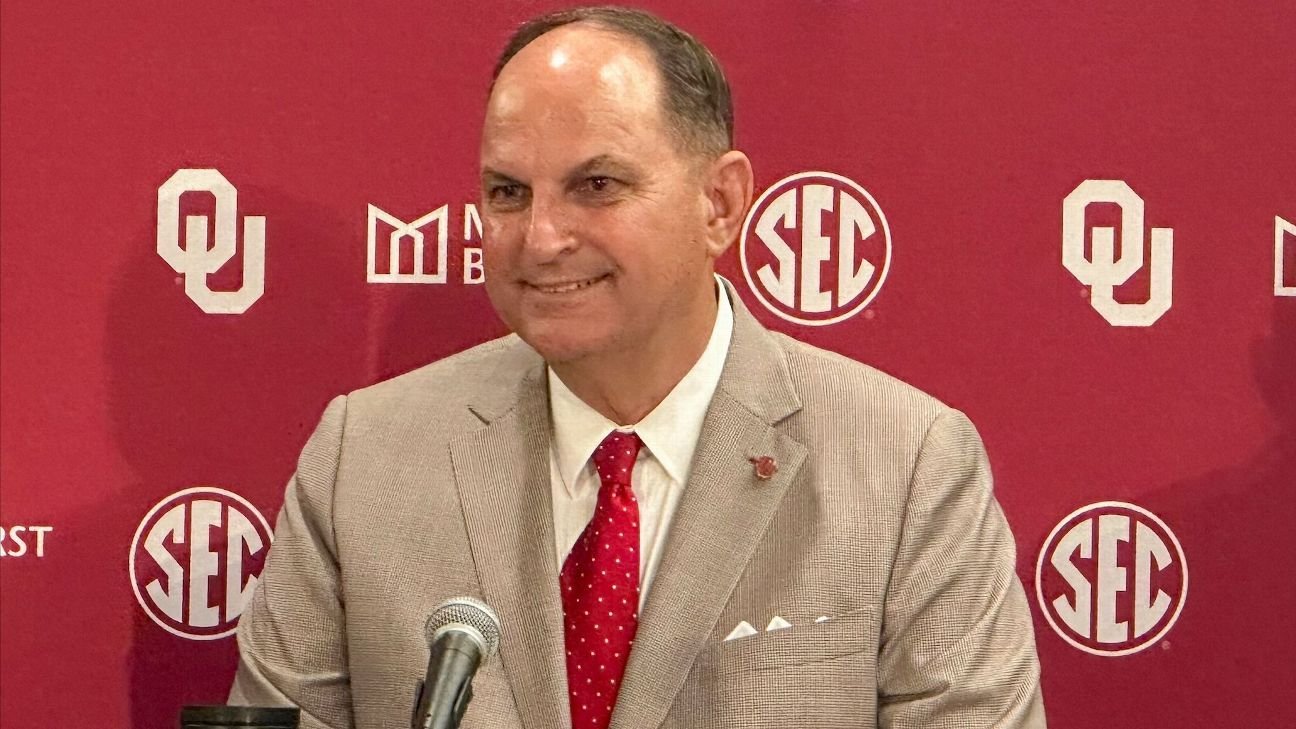 Šaltiniai: Oklahoma ad Castiglione, kad pasitrauktų iš viso laiko vaidmens