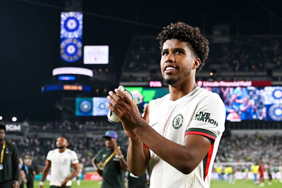 Andrejus Santosas iš Thiago Silvos susitikimo ir fluminense reikšmės | Naujienų oficiali svetainė