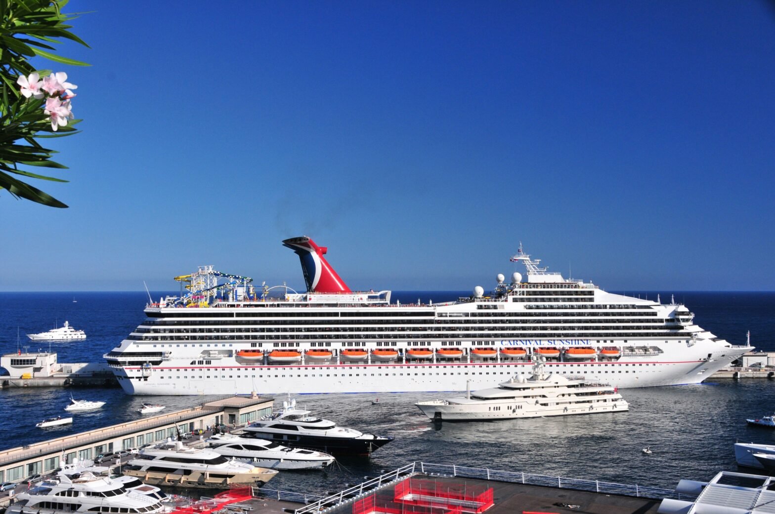 Juodieji keleiviai jaučiasi nukreipti į naujas „Carnival Cruise Line“ taisykles
