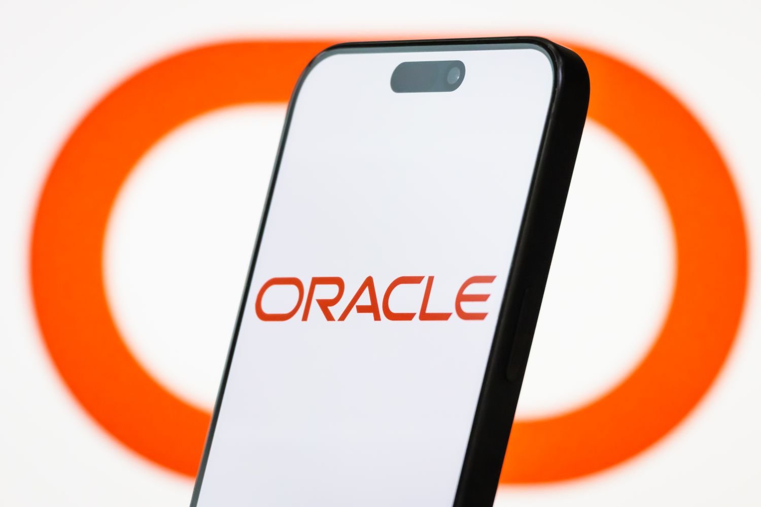 „Oracle“ atsargos, nes ūkis suteikia mums vyriausybei didesnę paslaugų nuolaidą