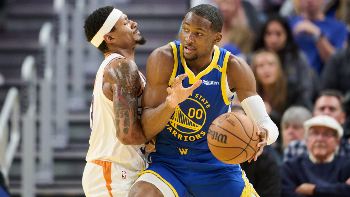 Nemokama NBA agentūra: tiesioginiai atnaujinimai, gandai apie prekybą, naujausios naujienos apie „Lakers“, „Warriors“, „Suns“, „Bulls“, dar daugiau