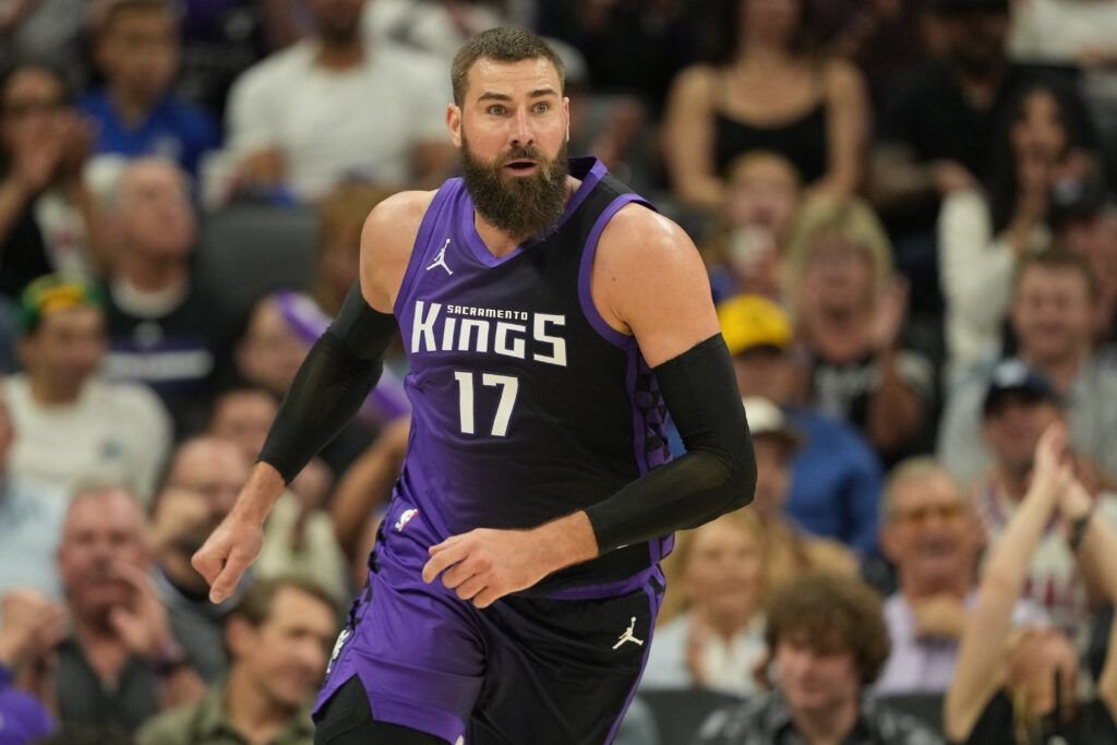 „Pasiekti sudėtingesnius ir sudėtingesnius“ -NBA gerbėjai reaguoja į „Nuggets“, atsisakydami išleisti Joną Valanchbuną iš sutarties pasirašyti užsienyje užsienyje užsienyje