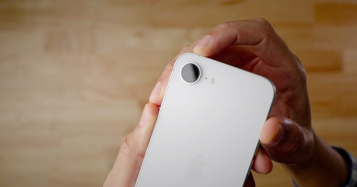 Sakoma, kad „iPhone 17e“ bus paleista kitais metais, štai ką mes žinome iki šiol