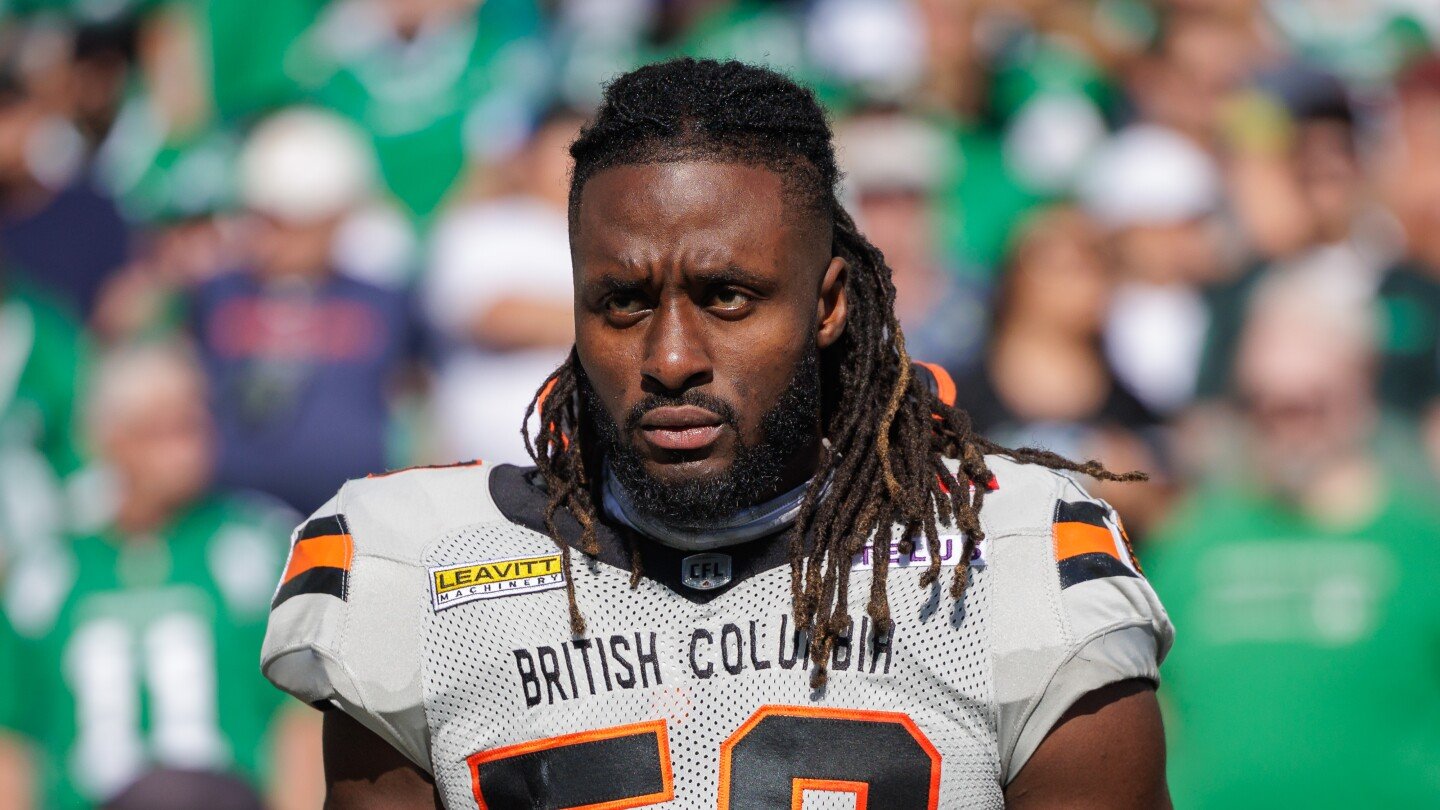 Buvęs NFL LB Kemoko Turay, dalyvavęs CFL po žaidimo